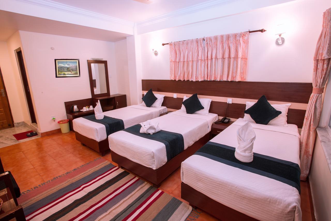Hotel Spring Pokhara Exterior foto