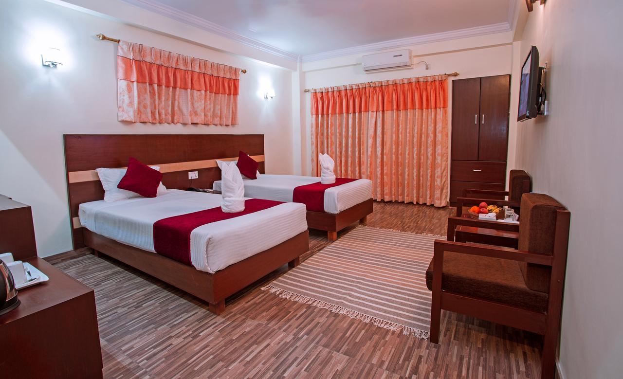 Hotel Spring Pokhara Exterior foto