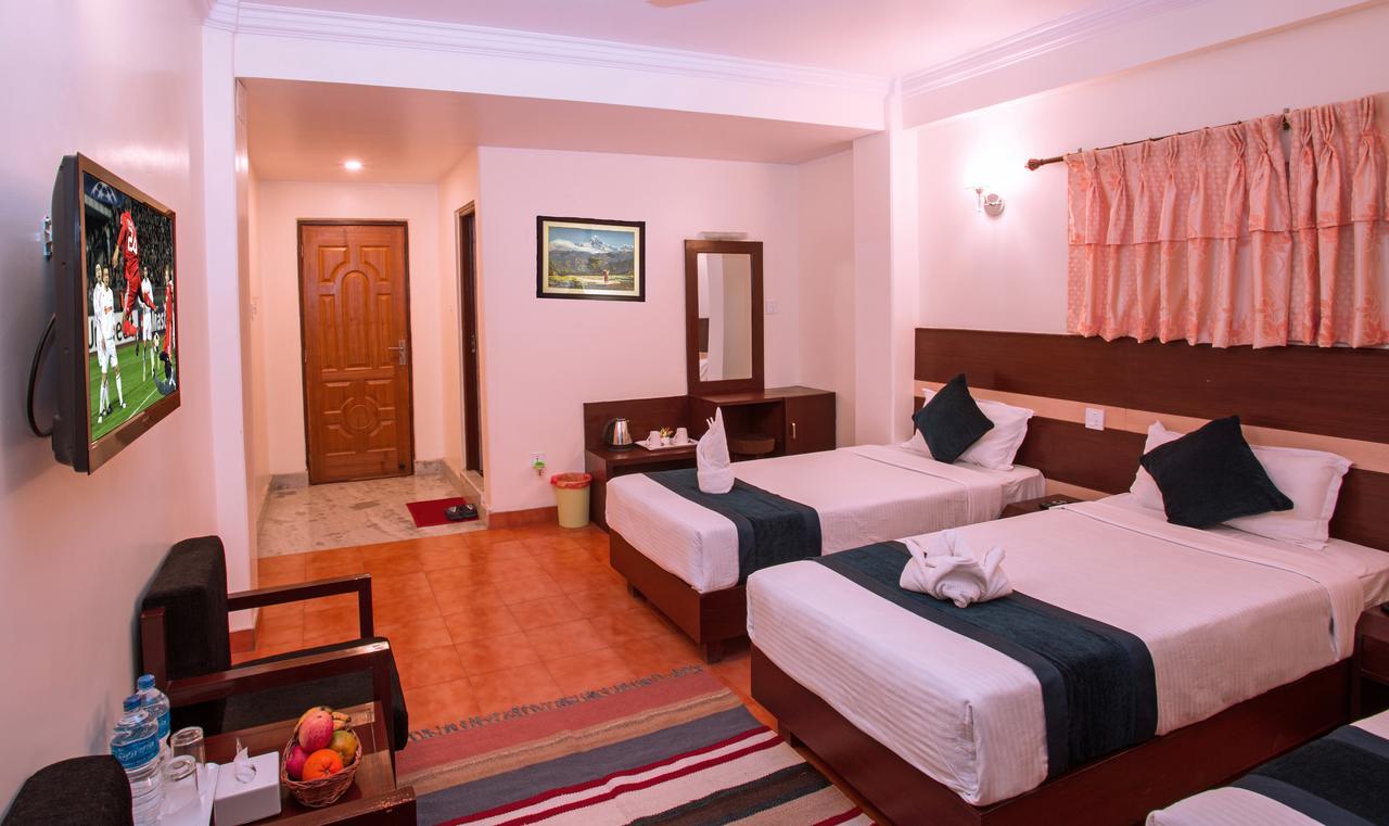 Hotel Spring Pokhara Exterior foto